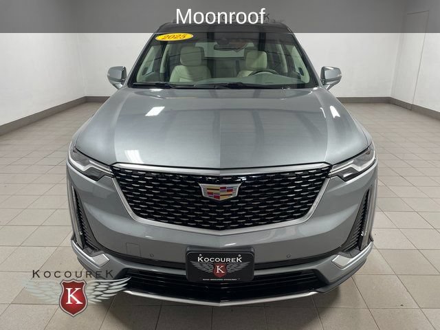 Used 2025 Cadillac XT6 Premium Luxury w/ LPO, Floor Liner Package AWD/4WD image 2