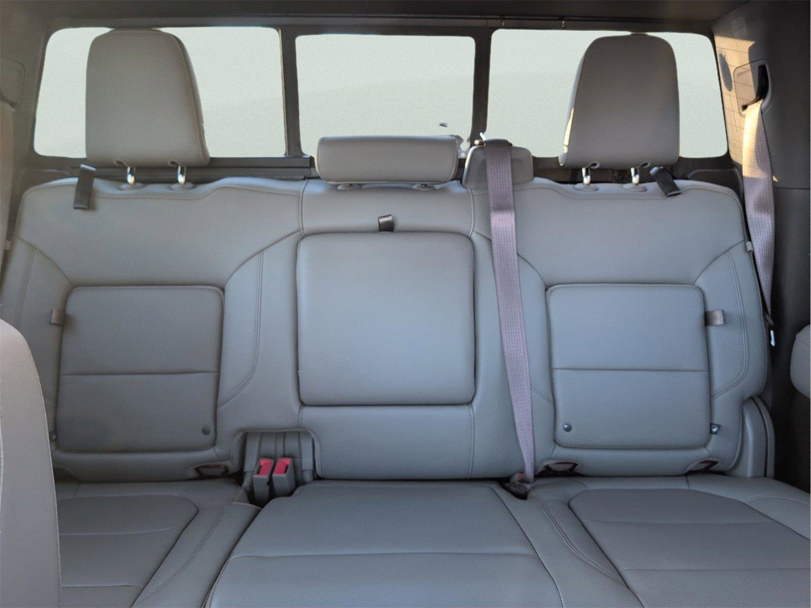 Used 2019 GMC Sierra 1500 SLT w/ SLT Premium Package image 27