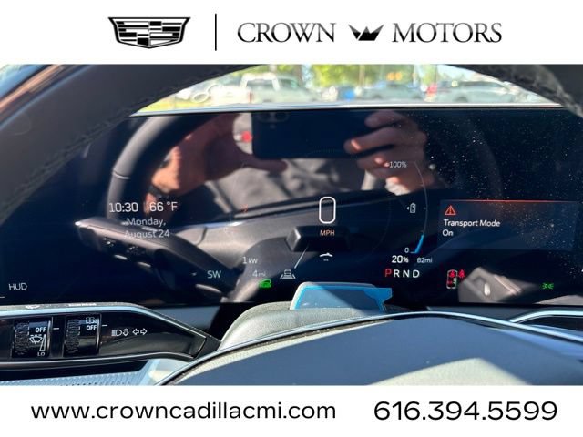New 2027 Cadillac Optiq Premium Sport w/ LPO, Floor Liner Package AWD/4WD image 17