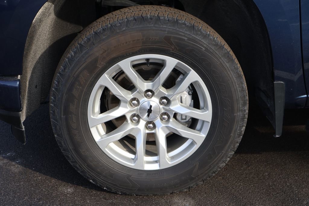 Used 2022 Chevrolet Silverado 1500 RST w/ Safety Package image 13