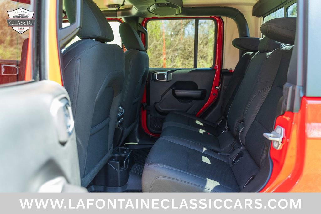 Used 2020 Jeep Gladiator Sport w/ Technology Group AWD/4WD image 50