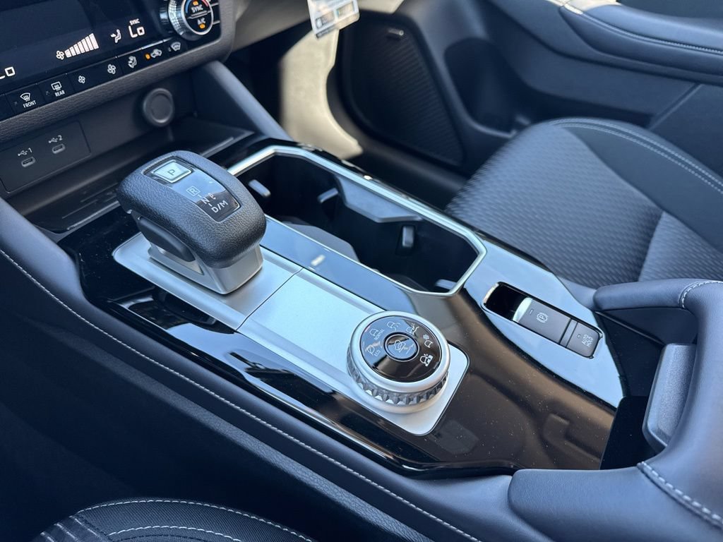 New 2026 Mitsubishi Outlander ES AWD/4WD image 10