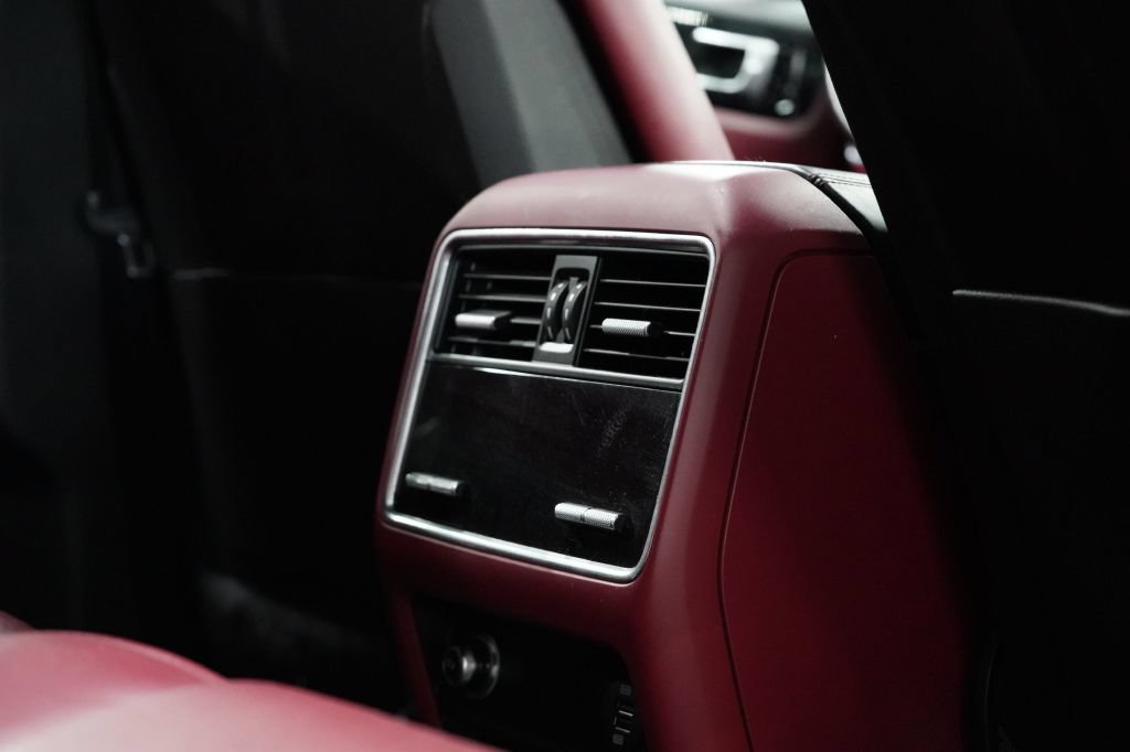 Used 2019 Porsche Cayenne E-Hybrid AWD/4WD image 37