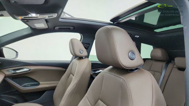 Used 2025 Audi Q6 e-tron Premium w/ Convenience Package image 32