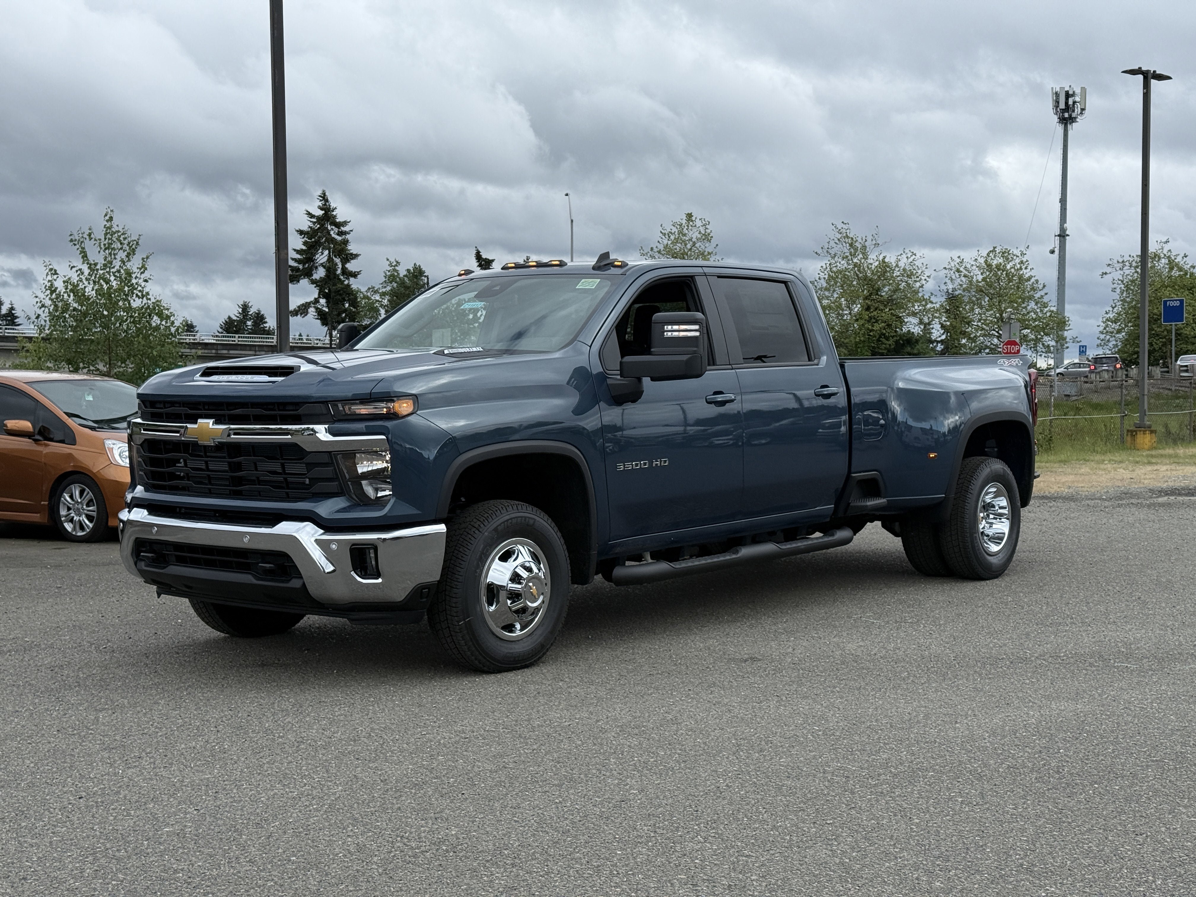 New 2026 Chevrolet Silverado 3500 LT w/ All Star Edition AWD/4WD image 44