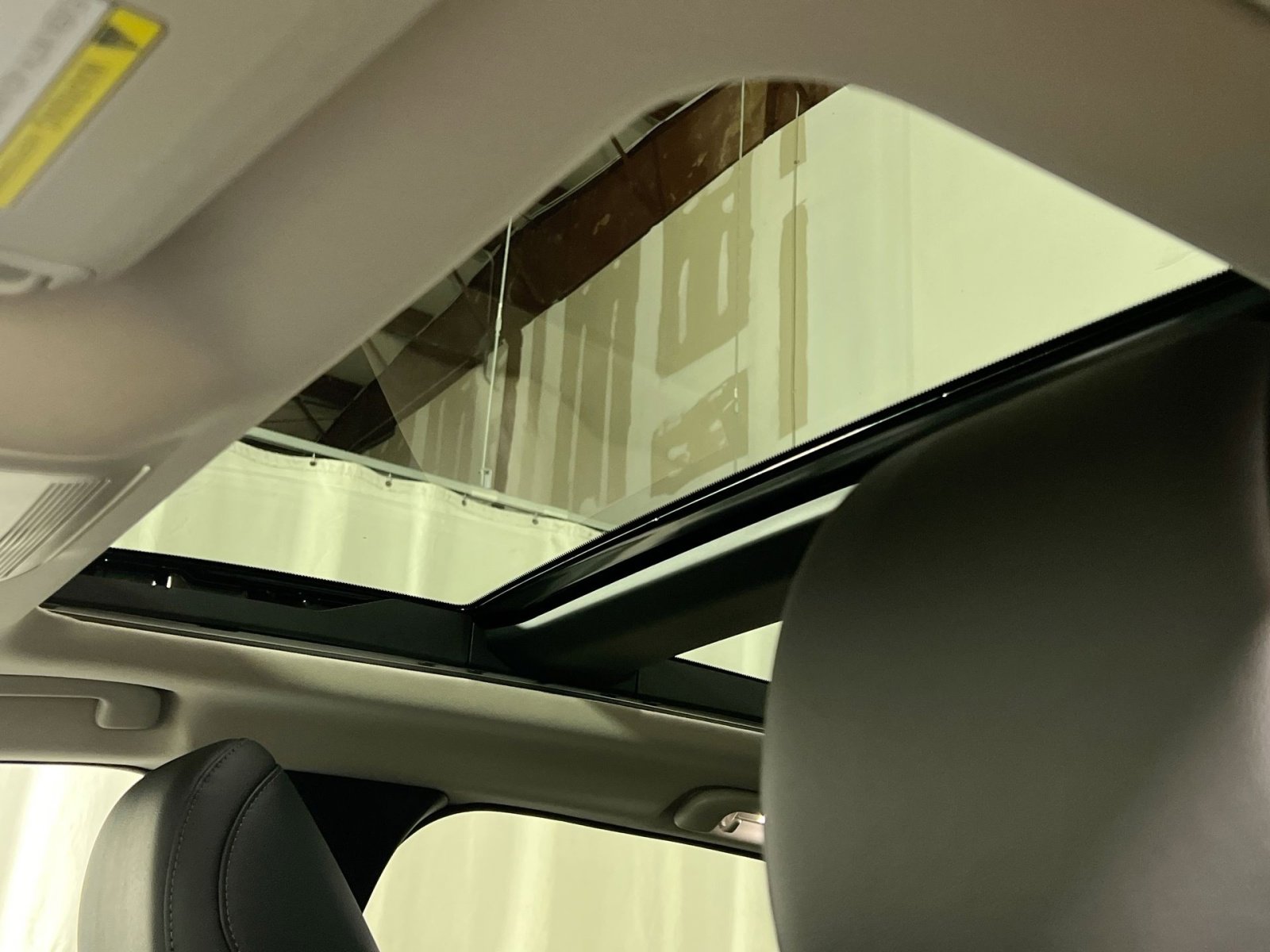 Used 2025 MAZDA CX-50 AWD 2.5 Hybrid w/ Weather Package image 24