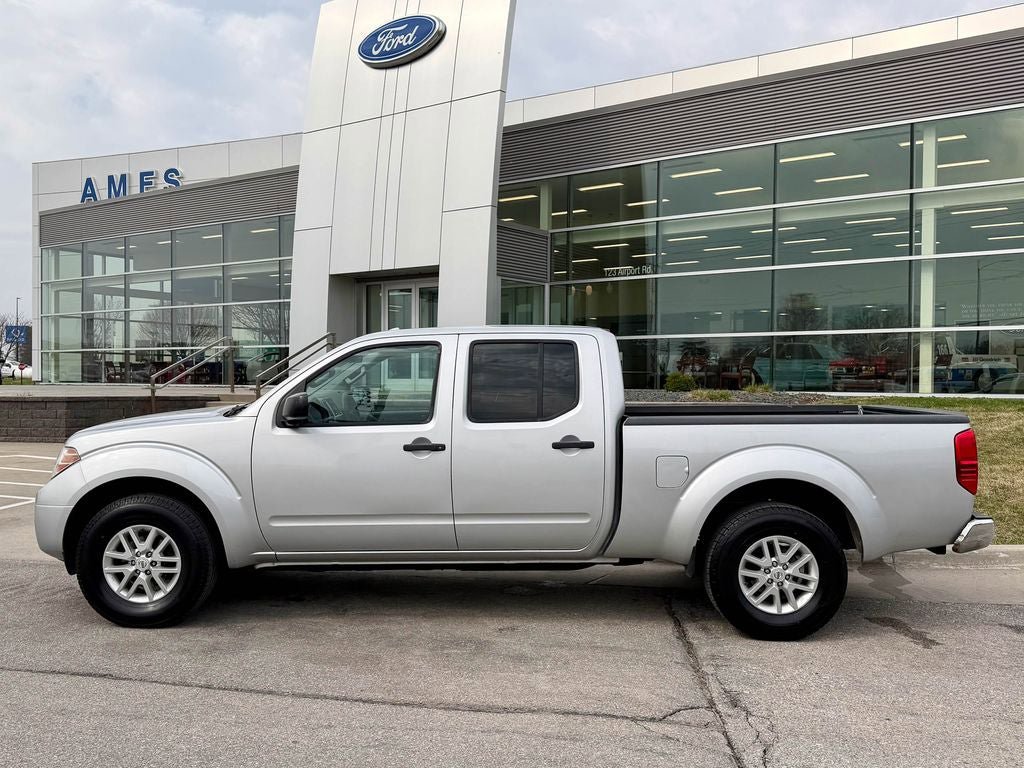 Used 2016 Nissan Frontier SV AWD/4WD image 3