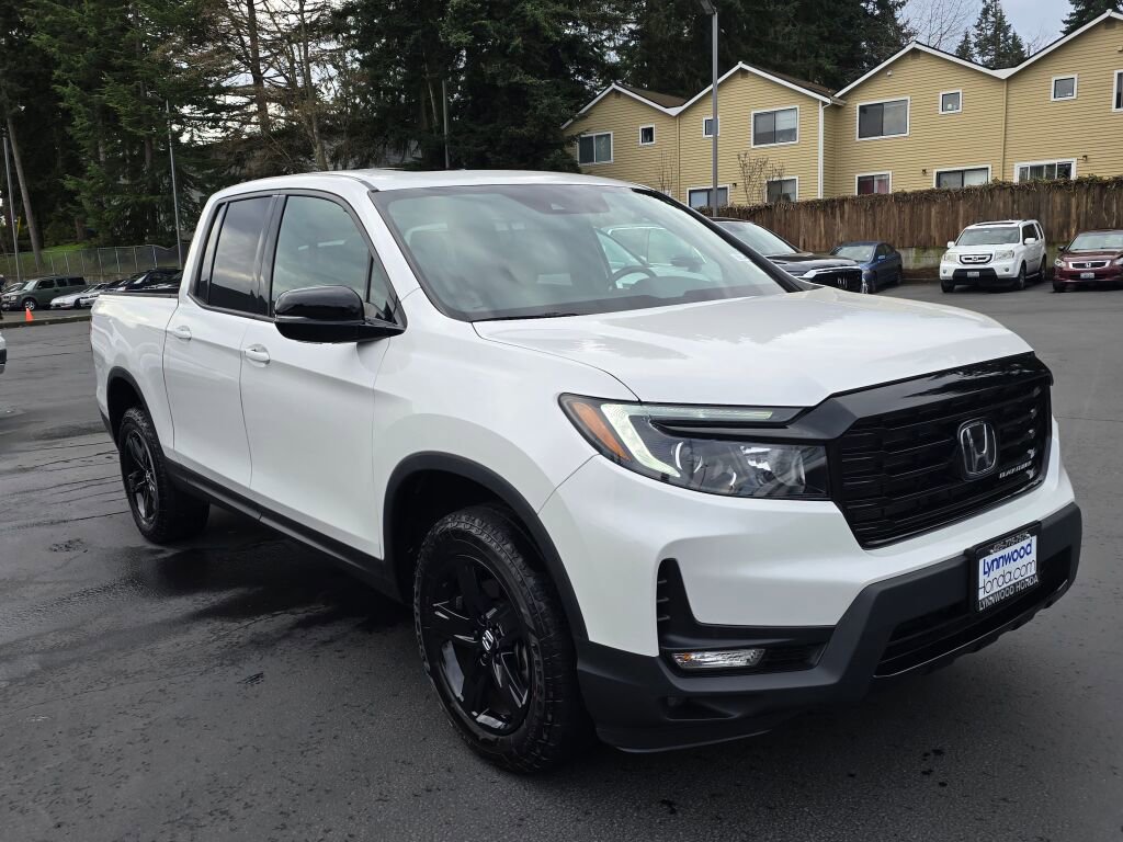 Certified 2023 Honda Ridgeline Black Edition image 17