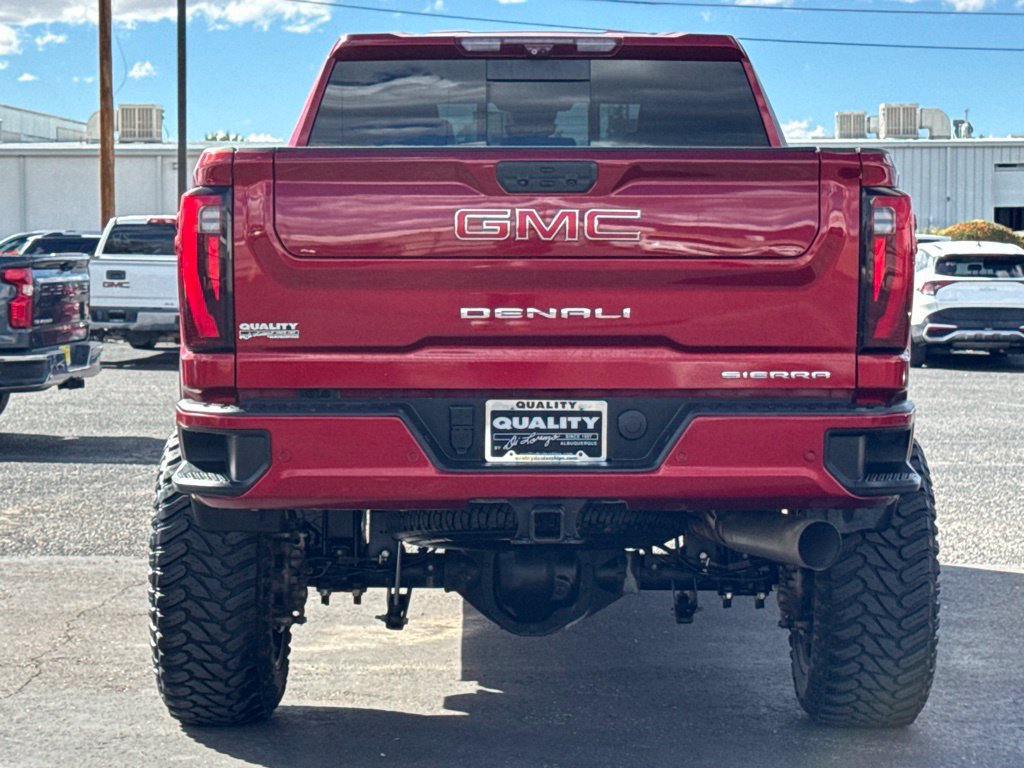Used 2024 GMC Sierra 2500 Denali w/ Denali Reserve Package AWD/4WD image 5