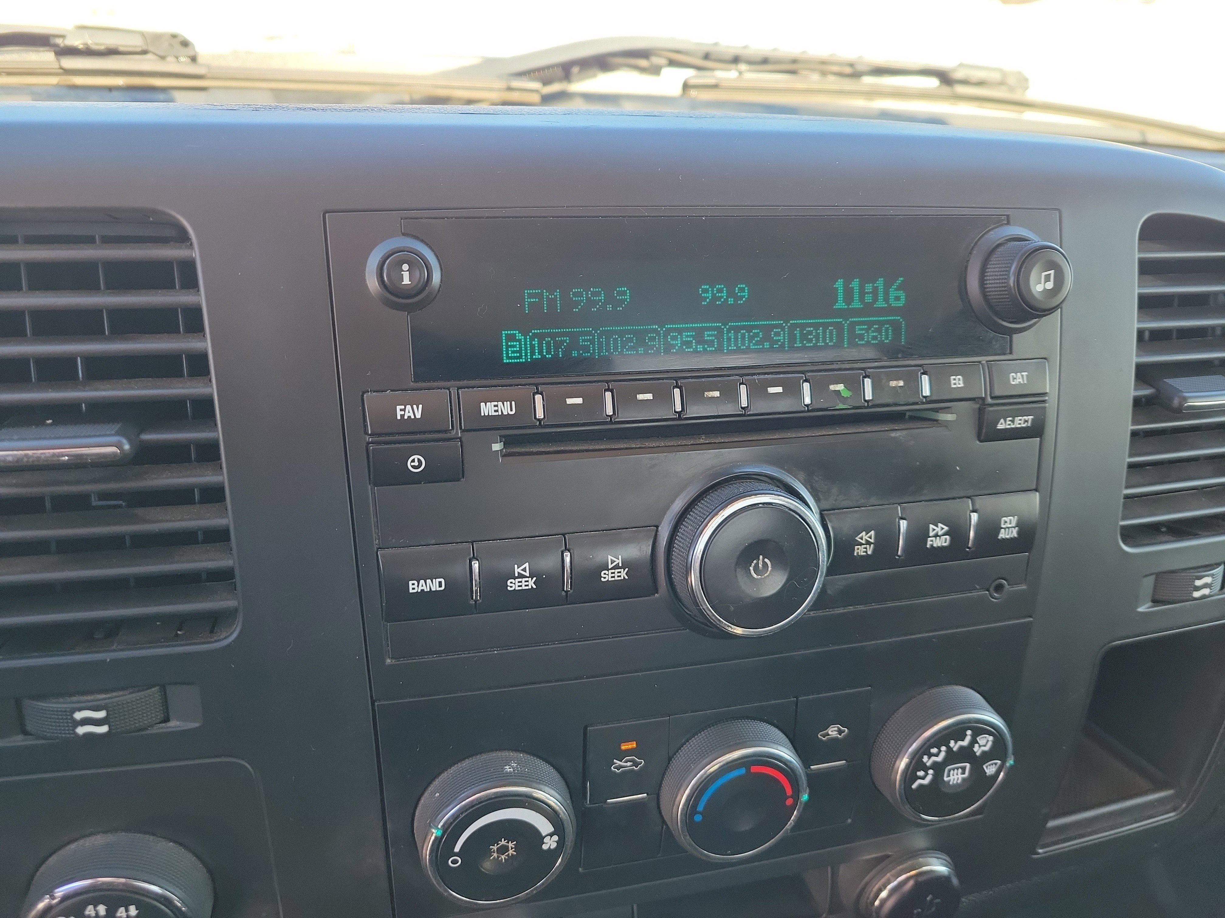 Used 2013 GMC Sierra 2500 SLE w/ SLE Preferred Package image 24