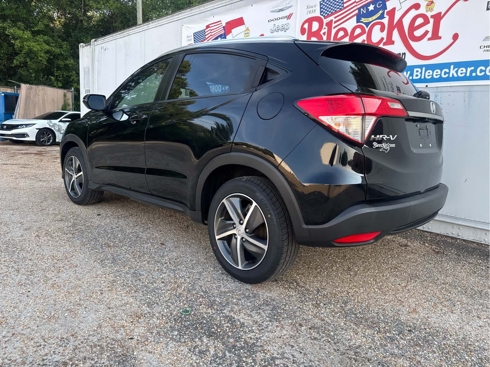 Used 2021 Honda HR-V EX image 8