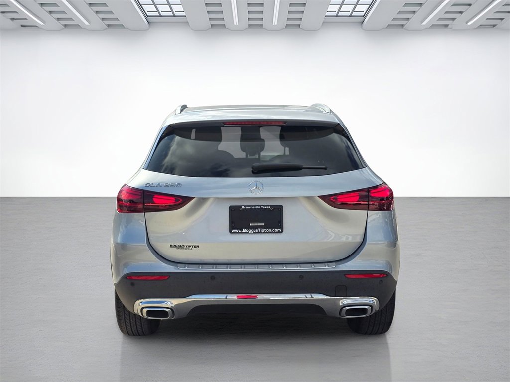 Used 2025 Mercedes-Benz GLA 250 image 4