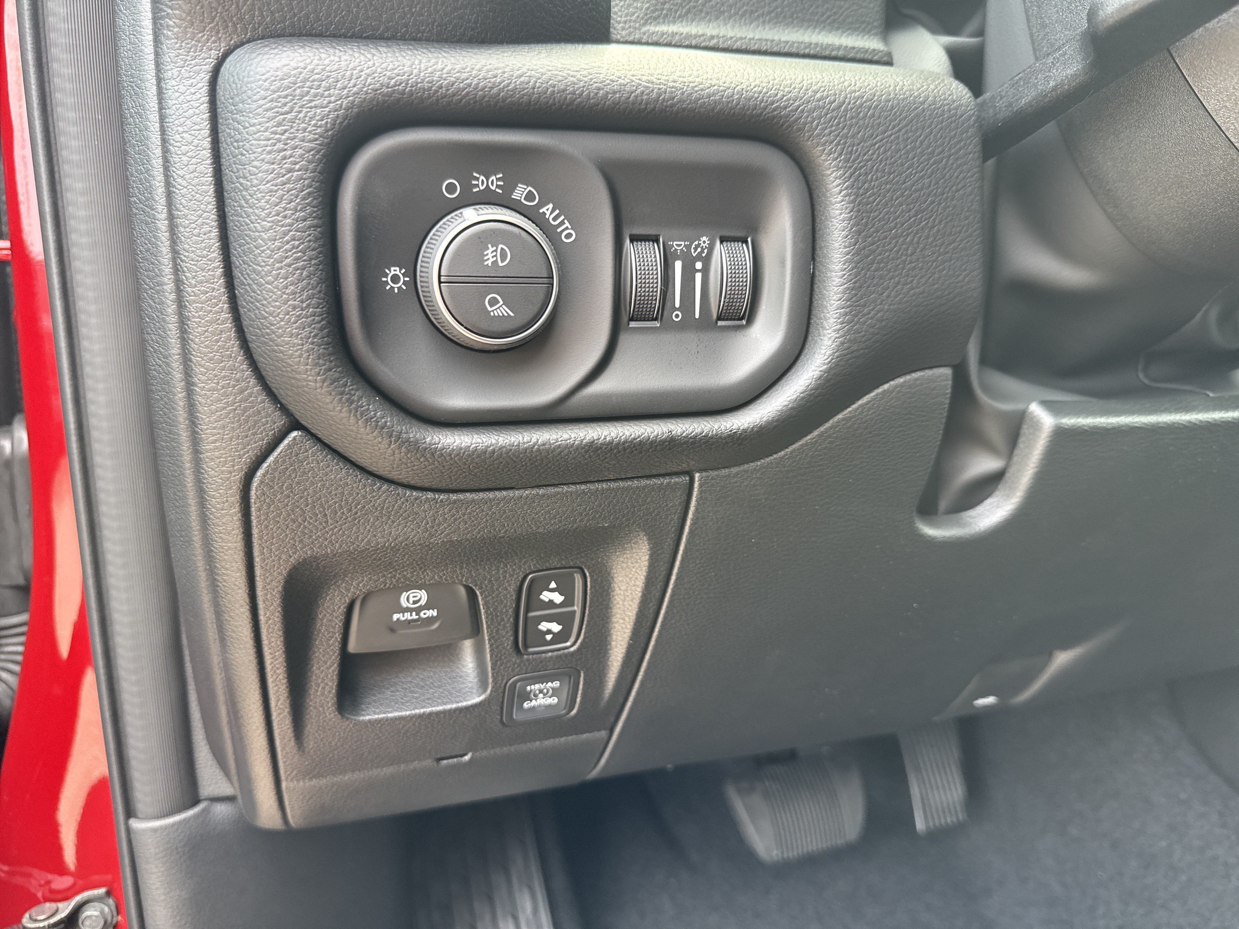 New 2026 RAM 1500 Big Horn AWD/4WD image 30