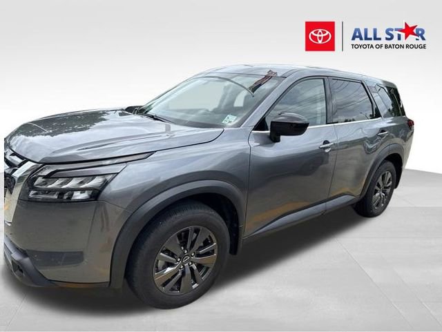 Used 2023 Nissan Pathfinder S FWD image 1