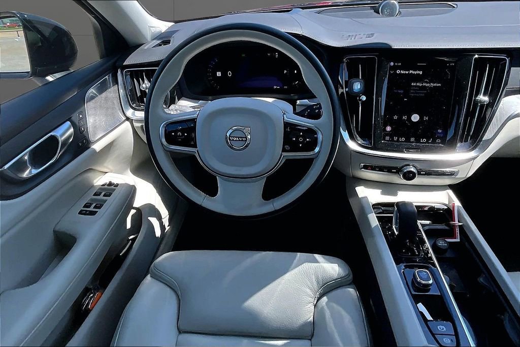 Used 2024 Volvo S60 B5 Ultimate w/ Climate Package image 5