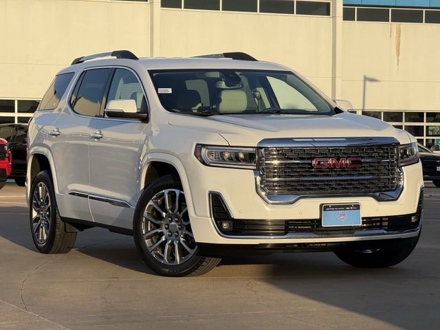 Used 2023 GMC Acadia Denali image 2