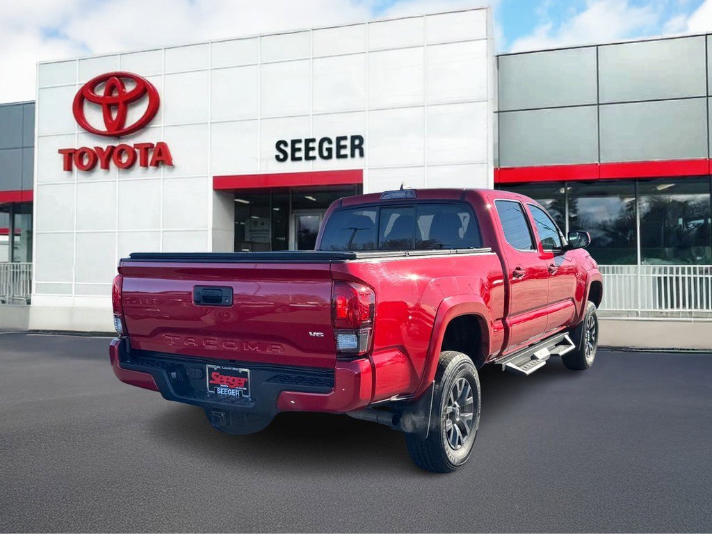 Used 2023 Toyota Tacoma video 3