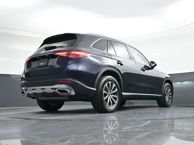 Used 2024 Mercedes-Benz GLC 300 image 31