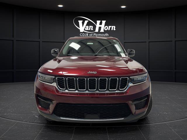 Used 2023 Jeep Grand Cherokee Laredo image 9