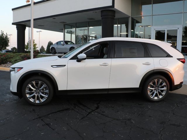 New 2026 MAZDA CX-90 3.3 Turbo w/ Preferred Package AWD/4WD image 2