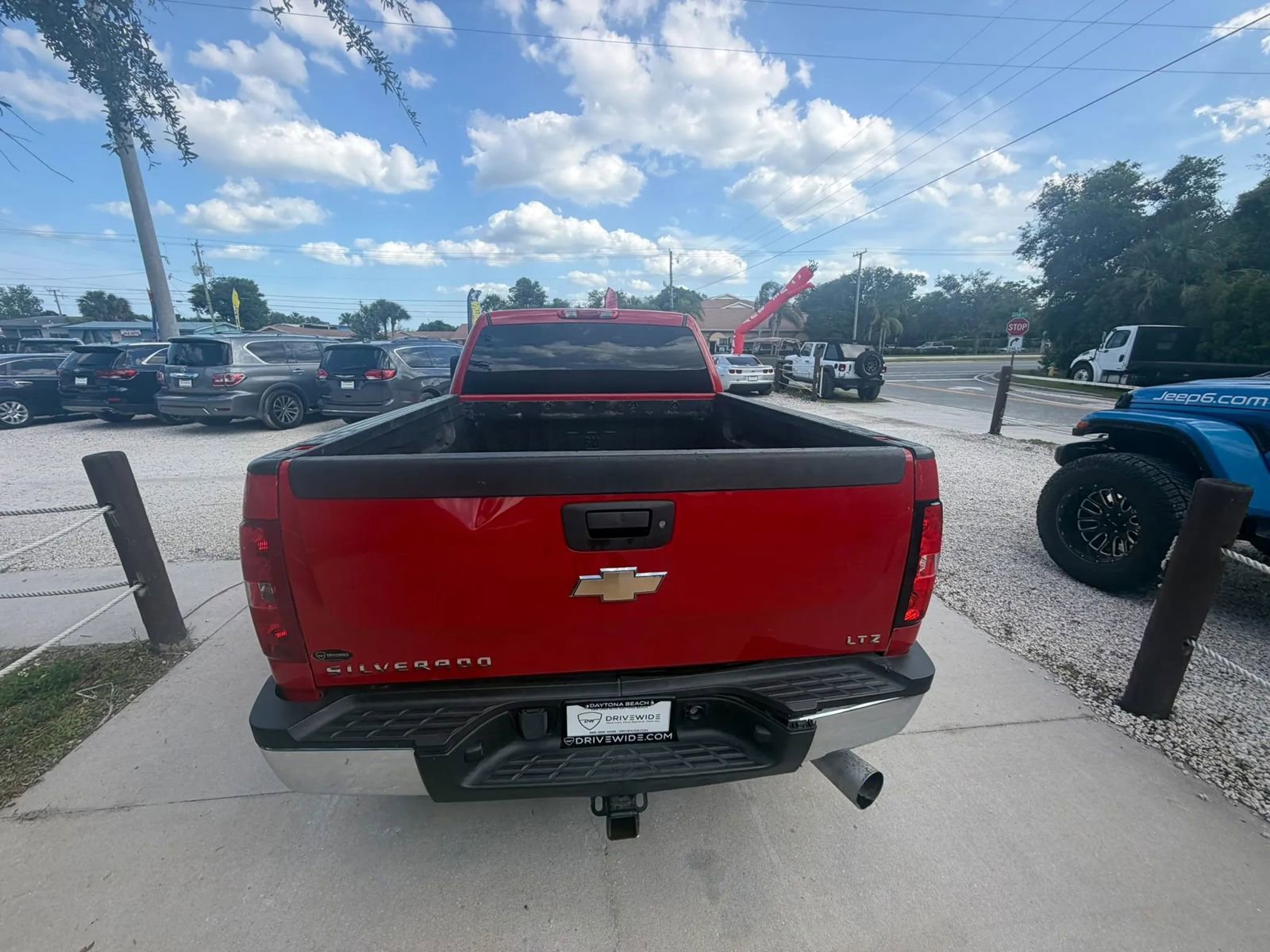 Used 2010 Chevrolet Silverado 2500 LTZ w/ LTZ Plus Package AWD/4WD image 7