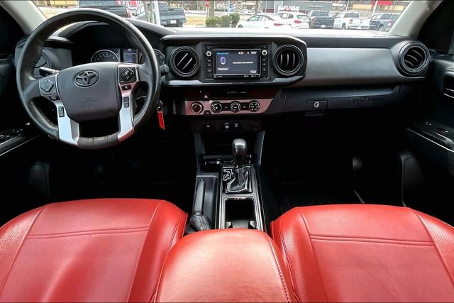 Used 2018 Toyota Tacoma SR5 image 7