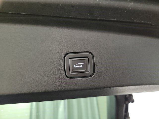 Certified 2024 Cadillac Lyriq Luxury image 20