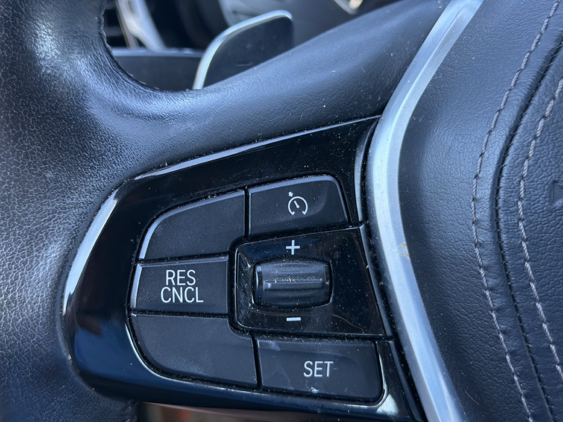 Used 2017 BMW 540i xDrive AWD/4WD image 29