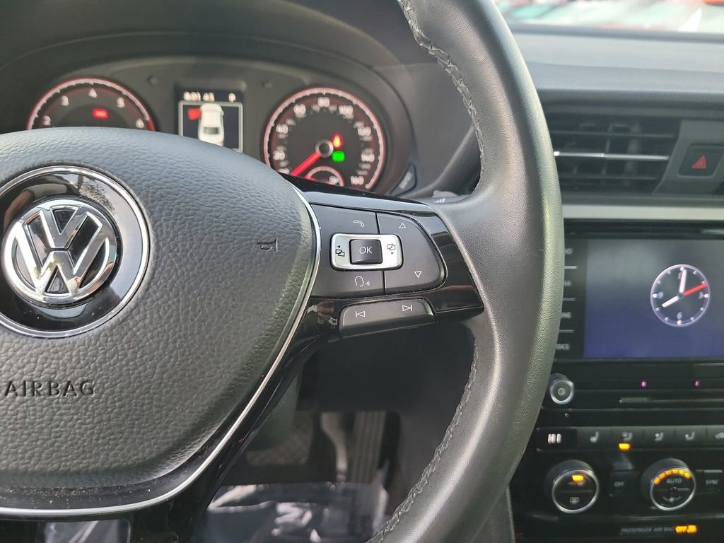 Used 2021 Volkswagen Passat 2.0T SE image 20