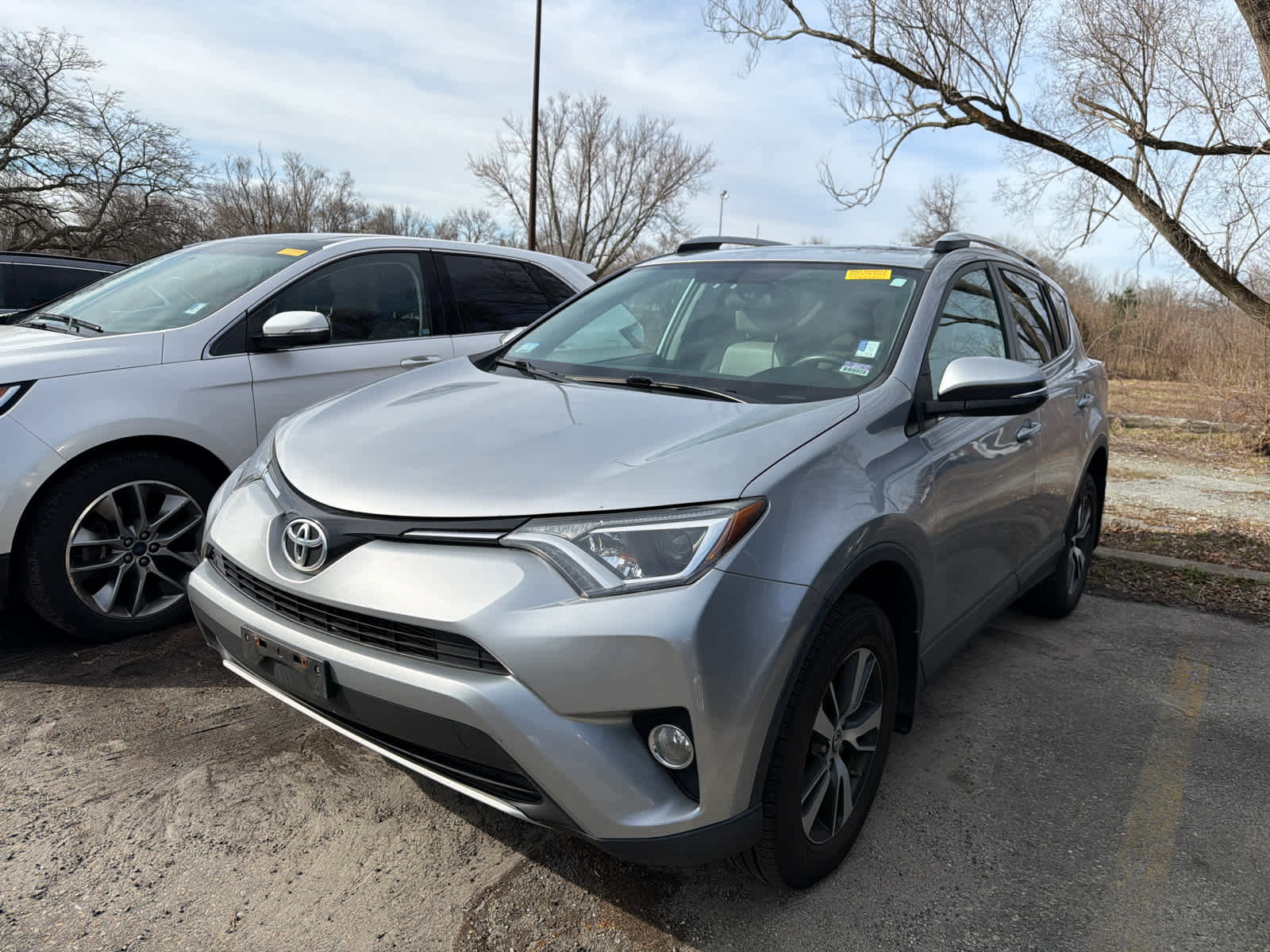 Used 2016 Toyota RAV4 XLE image 8