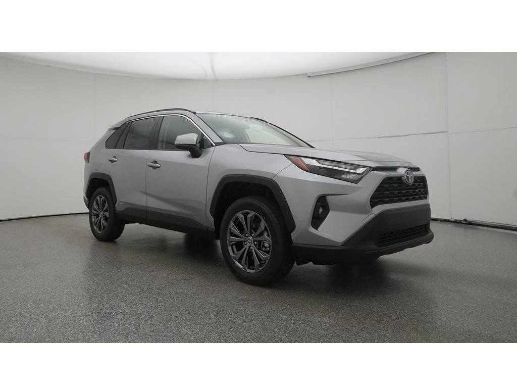 Used 2023 Toyota RAV4 XLE Premium AWD/4WD image 34