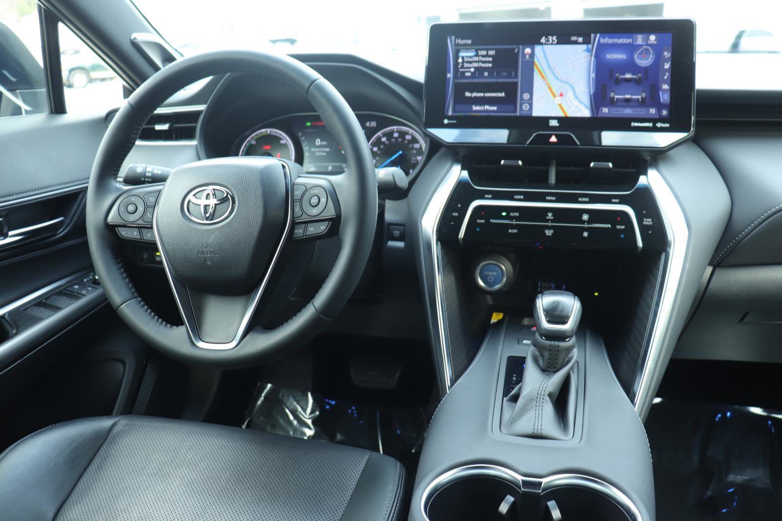 Used 2021 Toyota Venza Limited image 26