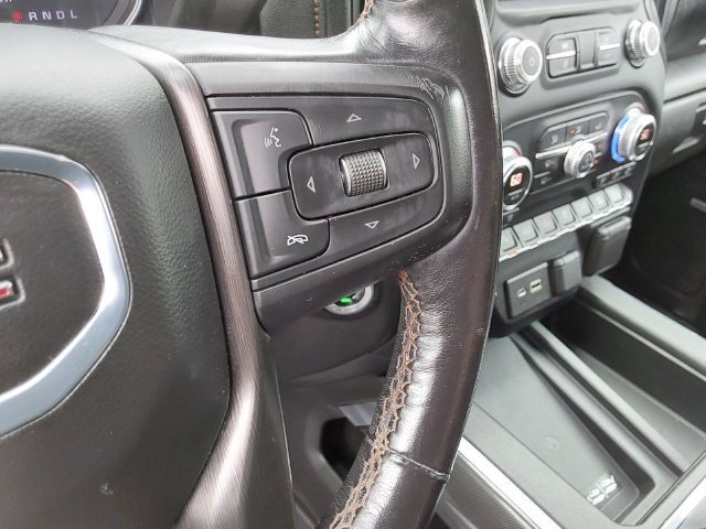 Used 2021 GMC Sierra 1500 AT4 w/ AT4 Premium Package AWD/4WD image 30