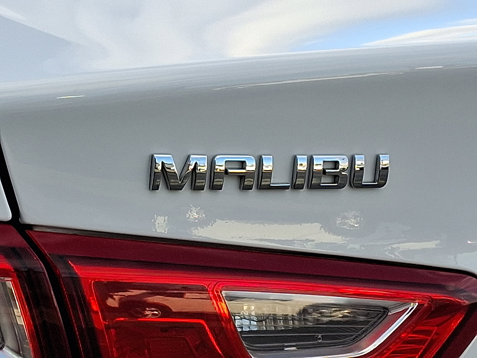 Used 2023 Chevrolet Malibu LT image 30