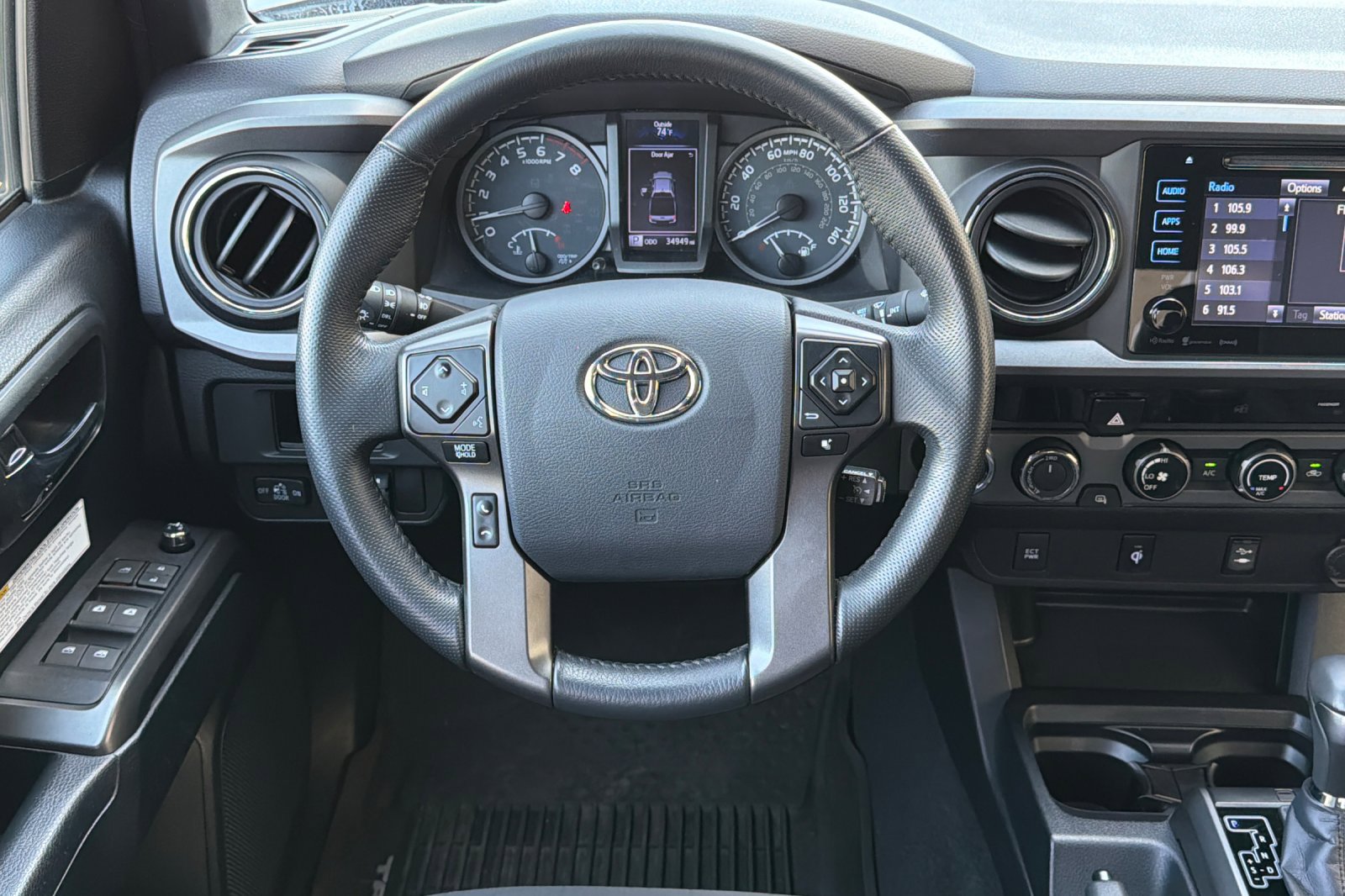 Used 2017 Toyota Tacoma TRD Off-Road AWD/4WD image 14