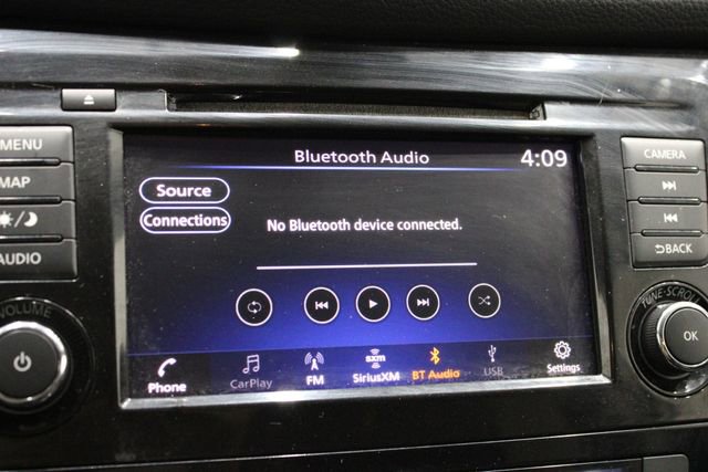 Used 2020 Nissan Rogue SL image 39