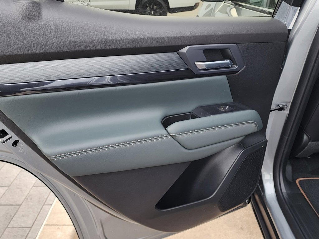 New 2026 GMC Terrain AT4 w/ Convenience Package III image 43