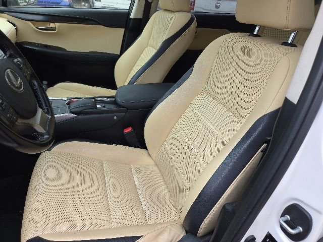 Used 2016 Lexus NX 200t FWD w/ Premium Package image 9