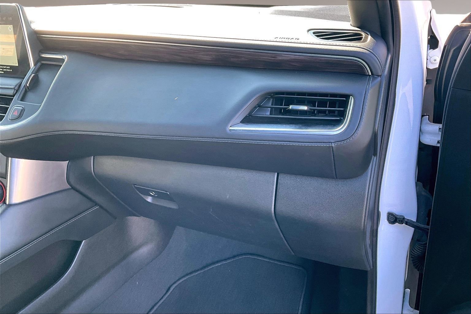 Used 2024 Chevrolet Tahoe LT image 27