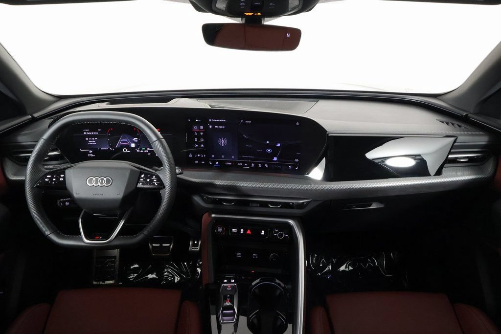 Used 2025 Audi SQ5 Premium Plus AWD/4WD image 8