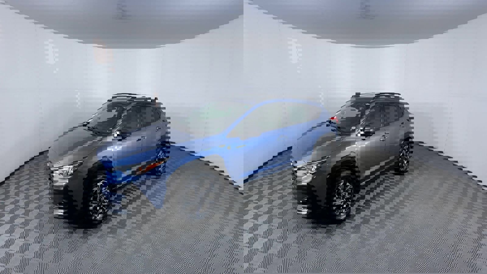 Used 2024 Subaru Crosstrek 2.0i Premium image 4