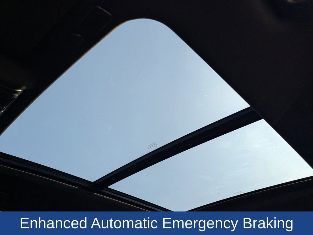 Used 2024 GMC Yukon Denali Ultimate image 18