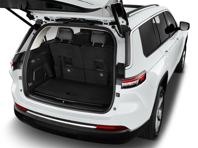 Used 2021 Jeep Grand Cherokee L Overland image 7