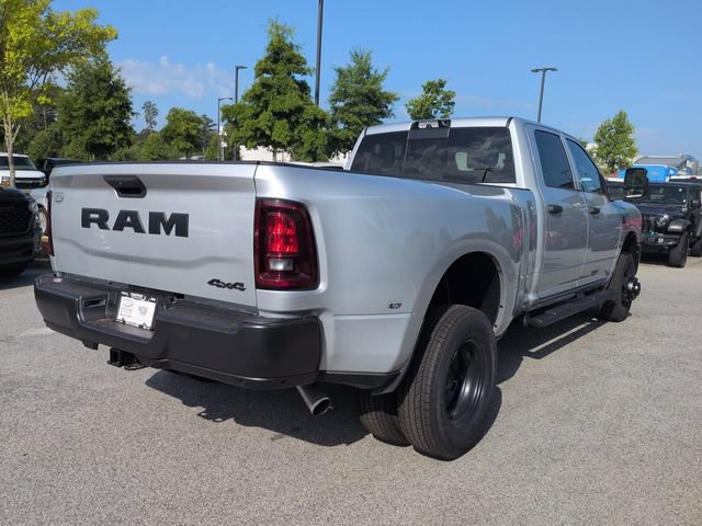 New 2026 RAM 3500 Tradesman AWD/4WD image 4