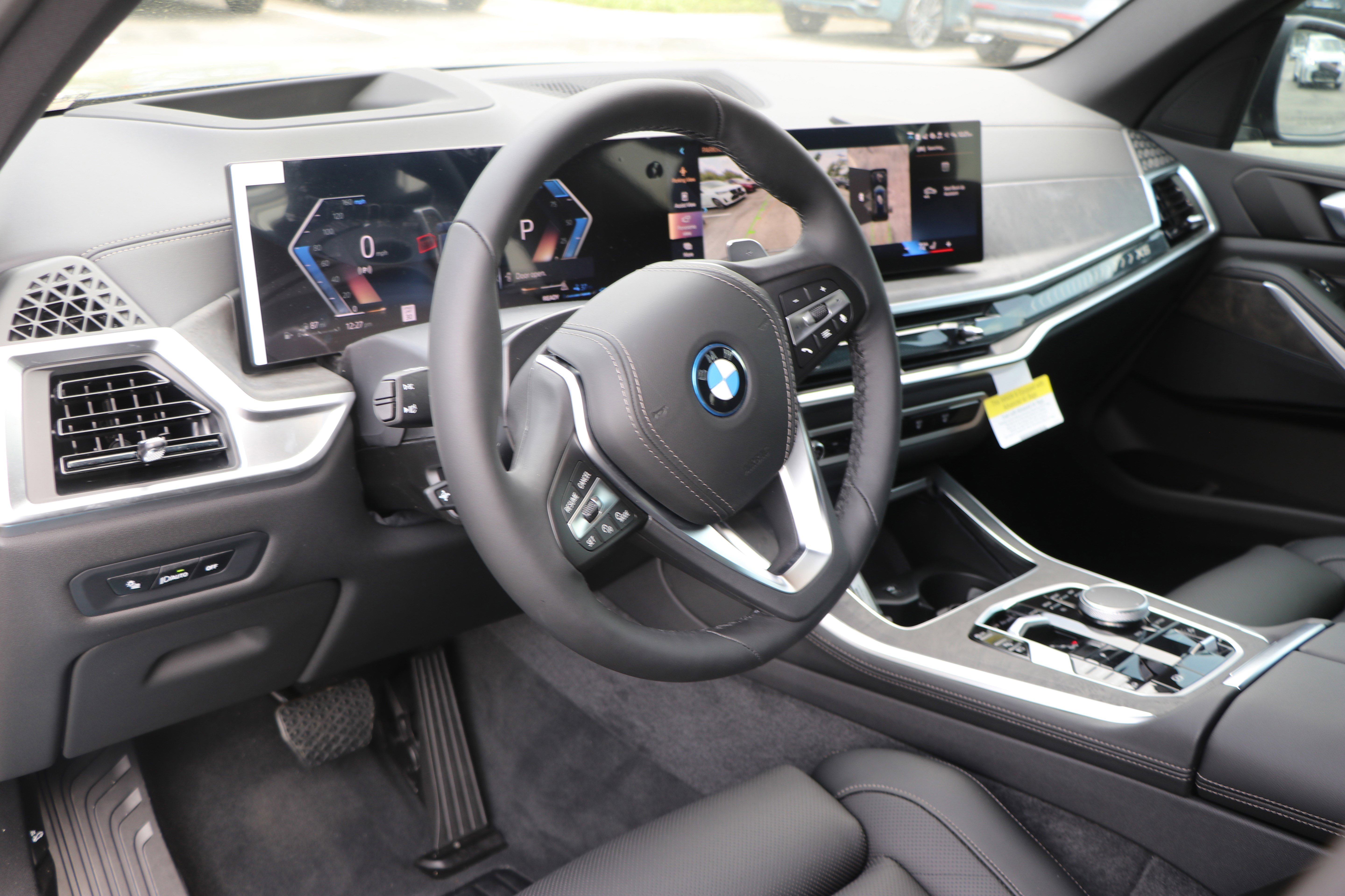 Certified 2025 BMW X5 xDrive50e w/ Parking Assistance Package image 14