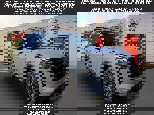 New 2026 Nissan Pathfinder Platinum w/ Cargo Package