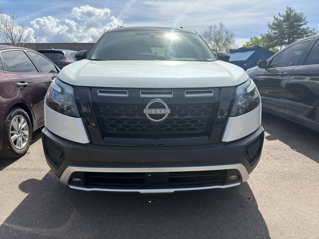 Used 2024 Nissan Pathfinder Rock Creek image 2