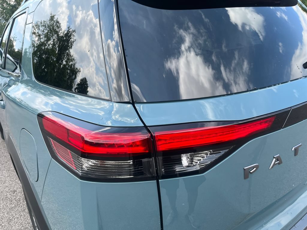 New 2026 Nissan Pathfinder SL FWD image 40