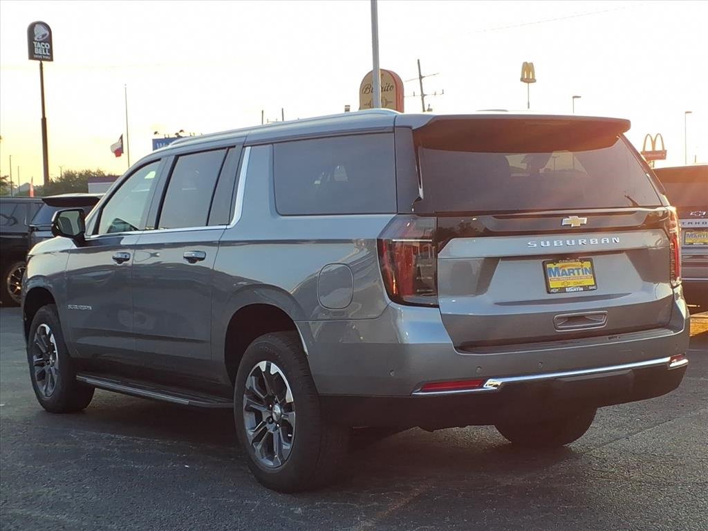 New 2026 Chevrolet Suburban LS w/ Max Trailering Package image 9