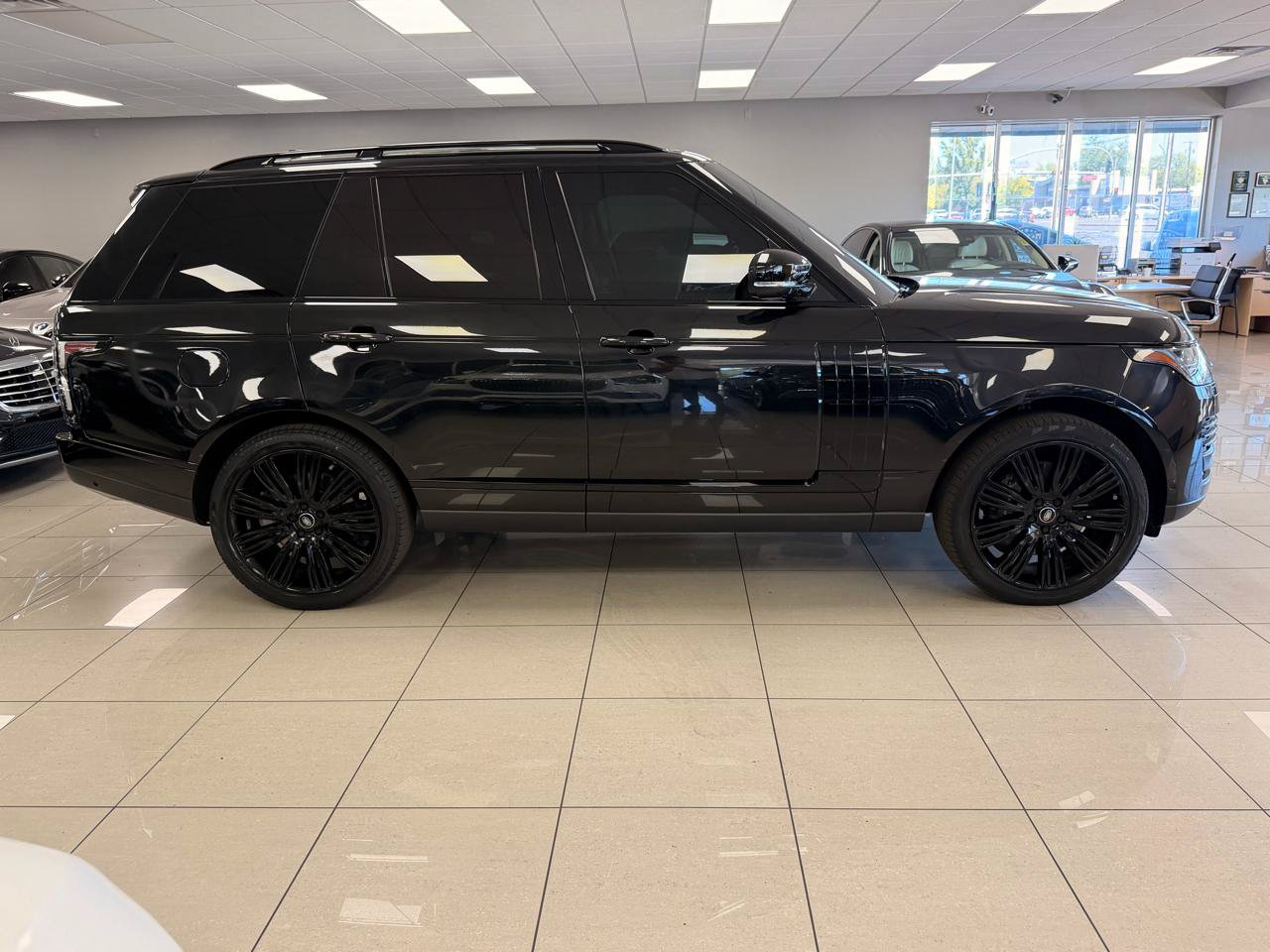 Used 2020 Land Rover Range Rover HSE AWD/4WD image 8